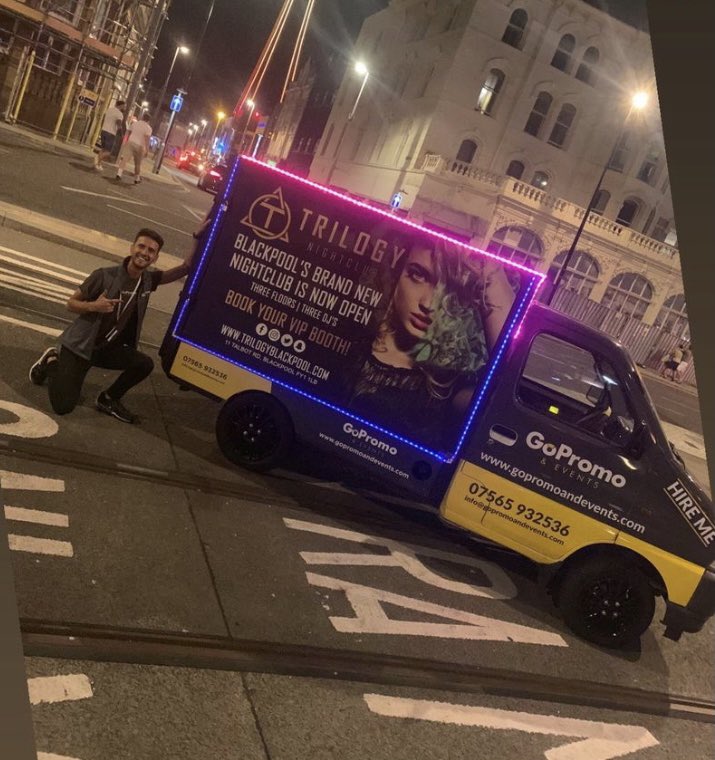 SMuggleton's tweet photo. Looking good @gopromoandevent
#marketing #advan #ads #promo #promoters #promotion #outdooradvertising #advertising #streetpromo #festivals #concerts #exhibitions https://t.co/WjjCPgCwpc