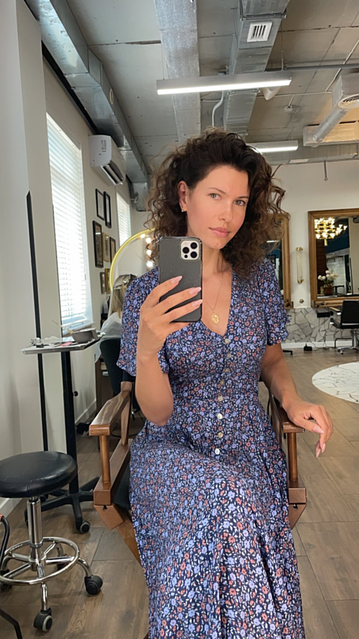TW Pornstars Suzanna De Rose🌹. Twitter. new outfit and new hairstyle