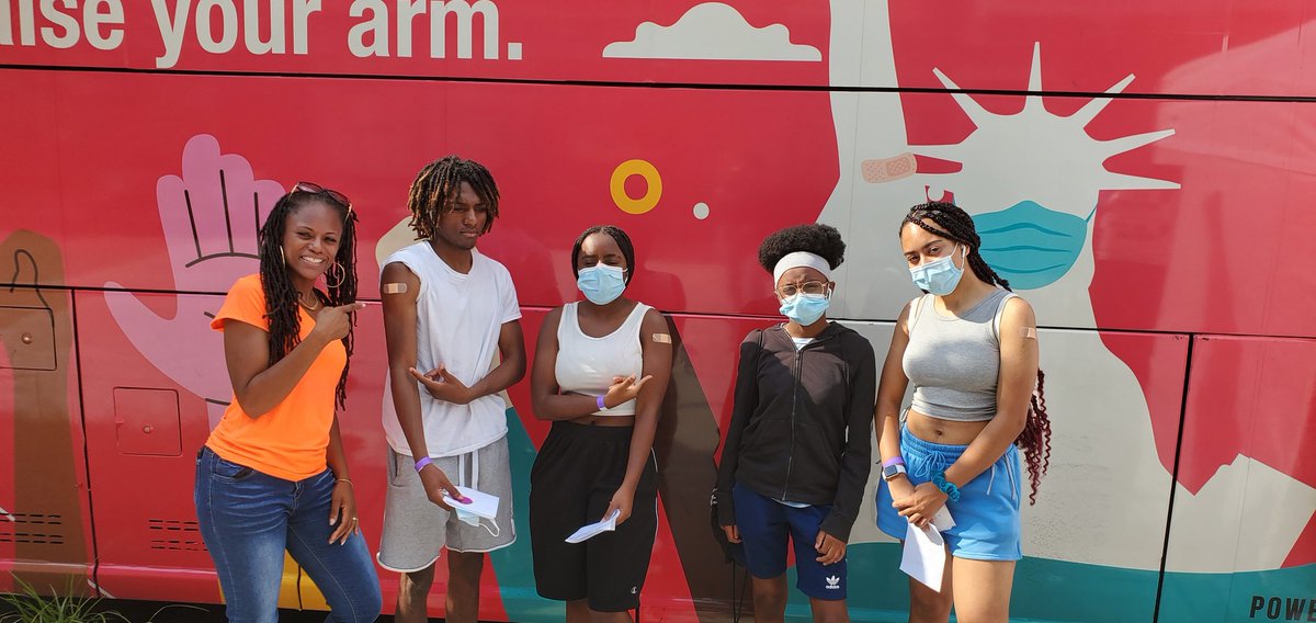 MoniqueForNY's tweet image. My children all got vaccinated today!!! All 5 children 19 yrs old, 18 yrs old, 15 yrs old and 13 yrs old. Flatbush Caton Market #TestandTrace #Vax4All @NYCHealthSystem @EFVillage
