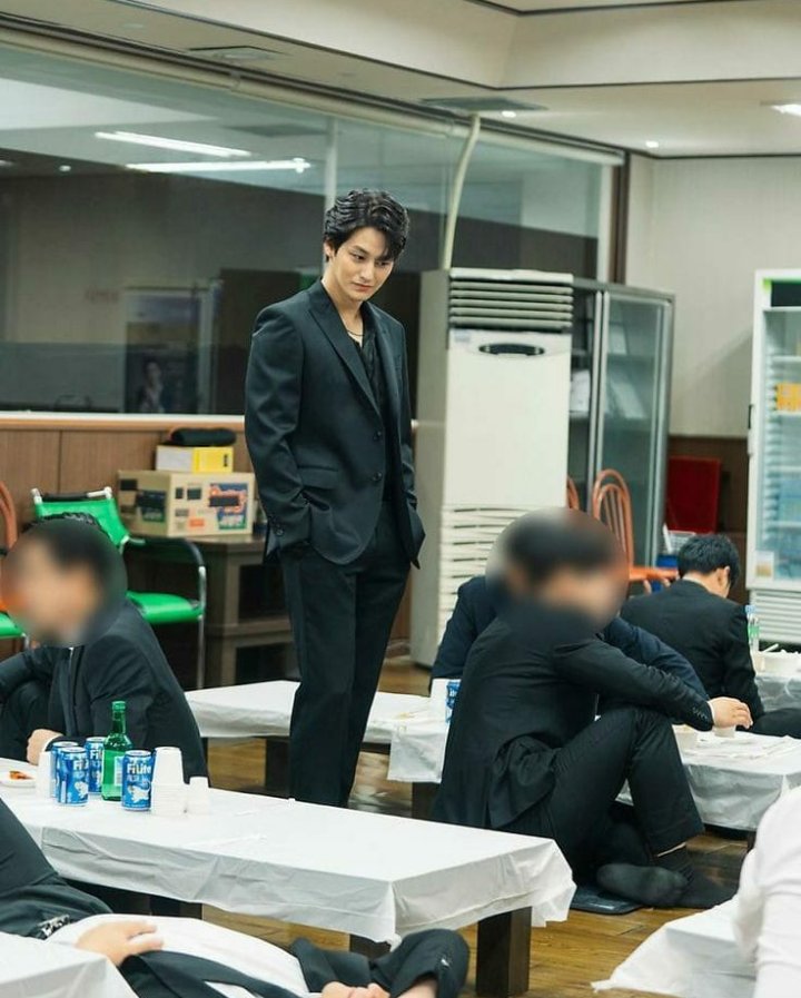 hanzoey_'s tweet photo. pag walang dumalaw na kimbeom sa burol ko kayo nalang mamatay https://t.co/3dZ0vpsb1H