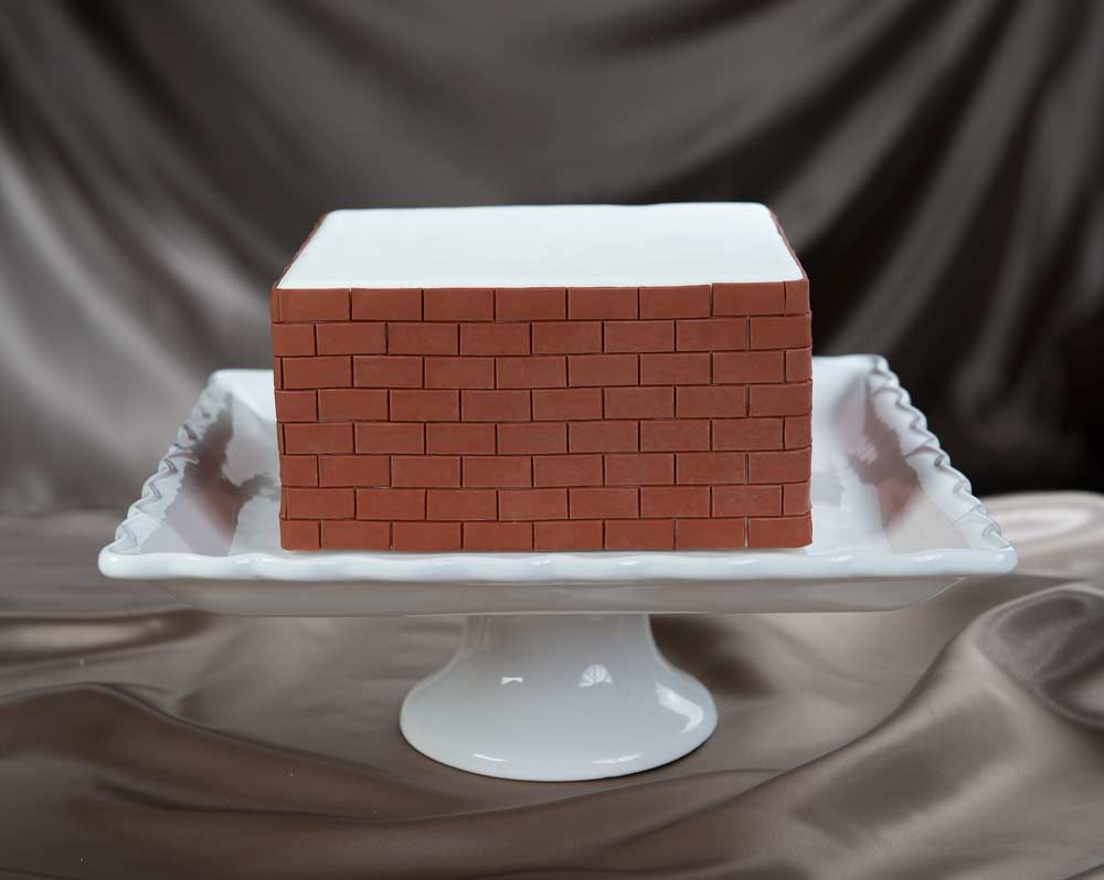 Happy birthday Kyle Kuzma! I made you a cake!