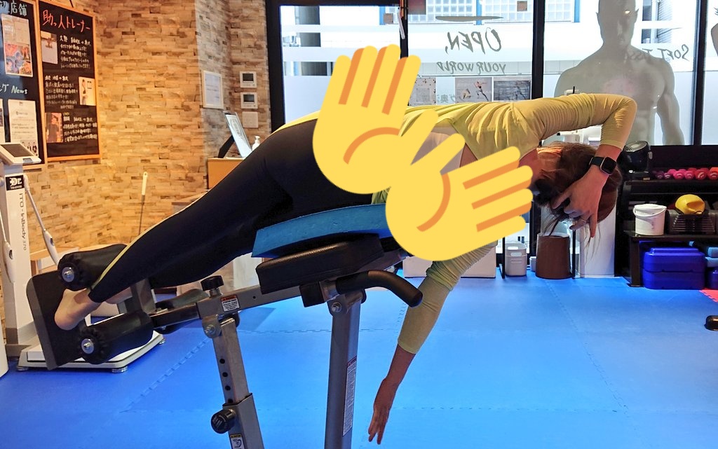 jasminemarika16's tweet photo. くびれを手に入れたいので、昨日の午後一時間ほど頑張ってきました🏋️

今日は筋肉痛かなと思っていましたが、来なかった🤔

「体力が付いて来たかな」と独り言
「おばさんになったから翌日来ないよ」と後ろから
😡😡😡😡😡😡😡😡😡
早く連休明けて欲しい

#DrTraining
#筋トレ女子 https://t.co/2PgJ2HFH67