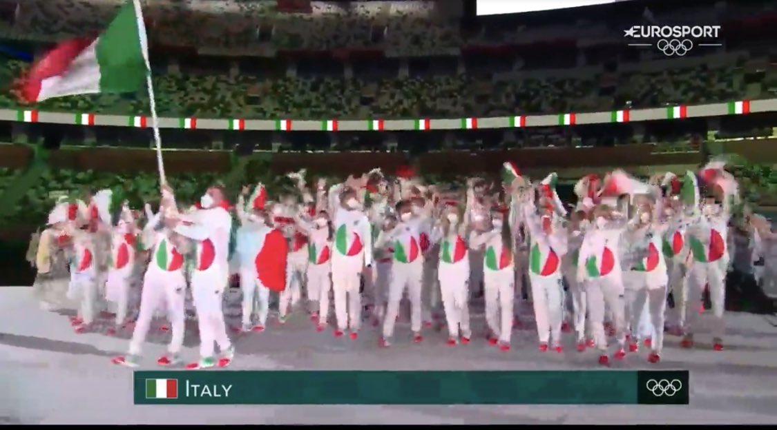 albo_interista's tweet photo. Trova le differenze 

#Tokyo2020 
#giochiolimpici https://t.co/aPzoQTgq2p
