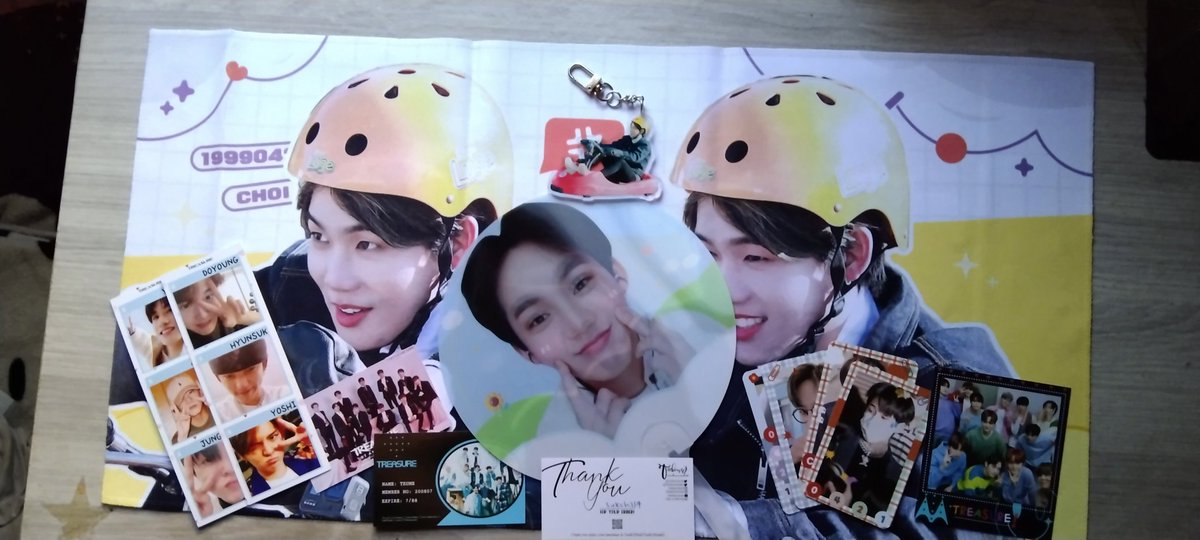 _yuyunh0's tweet photo. Thank you for your service @TeeKONed02 !! 
감사합니다 @InSummer_421 🥰 https://t.co/wu9tyJsAr4