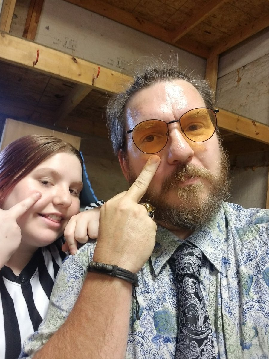 JEdgars2's tweet photo. @maki_itoh Happy birthday Maki from your favorite Simps  in Indiana USA https://t.co/F0eavmdNhZ