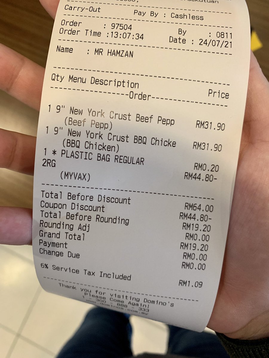 2 Regular Pizzas untuk RM 19 kalau dah register vaccine! Murah teruk hahaha. Go get yours now!