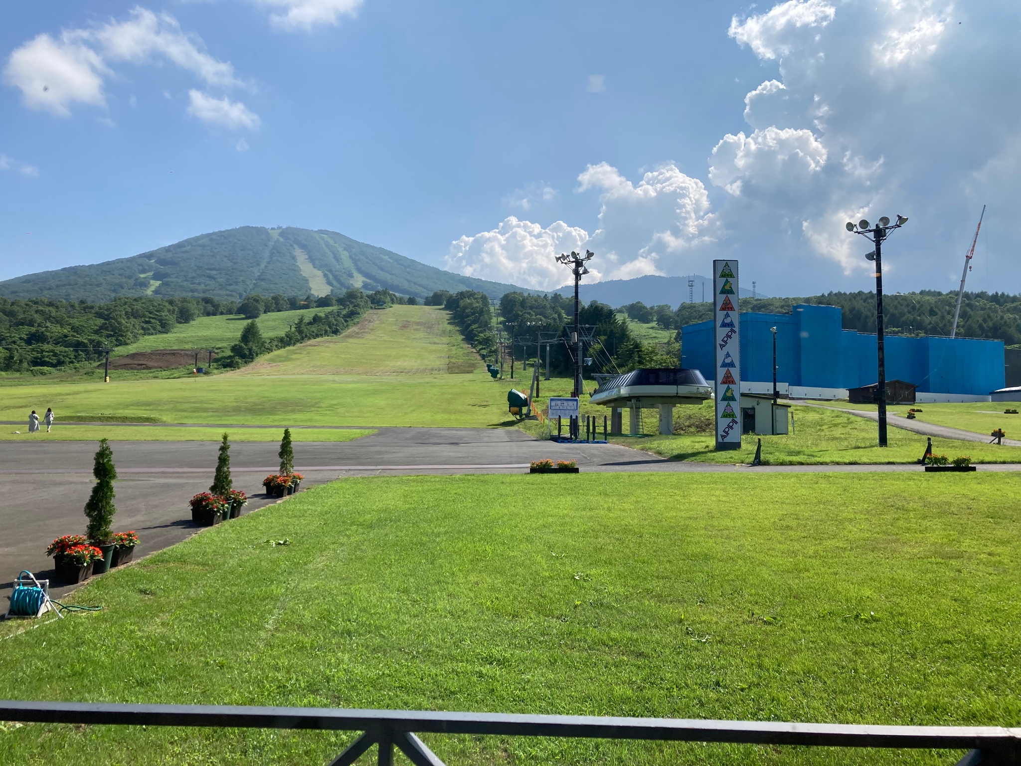 半人前設定師 Q 夏の安比高原 そ いや夏来るの初めてだな 安比高原 T Co 44ehkbzspg Twitter 半人前設定師 Q 夏の安比高原 そ いや夏来るの初めてだな 安比高原 T Co 44ehkbzspg Twitter