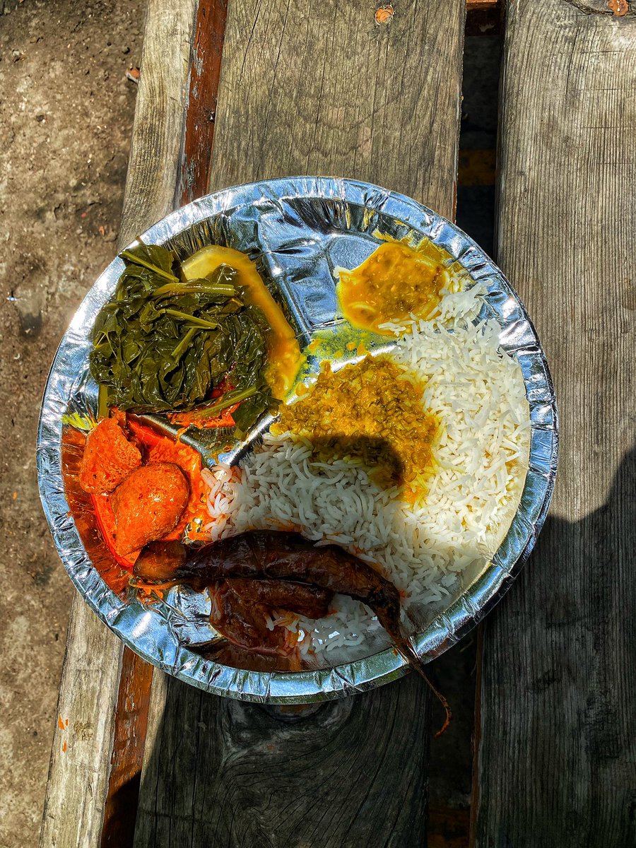 Temple of KheerBhawani, TulMul in Ganderbal of Central Kashmir yesterday. It’s a blessing to be part of the prayers. Just sitting in the shade of the Chinar, meditating at the spring in itself is a blissful experience. Immense divine positive spiritual energy. And the offerings.