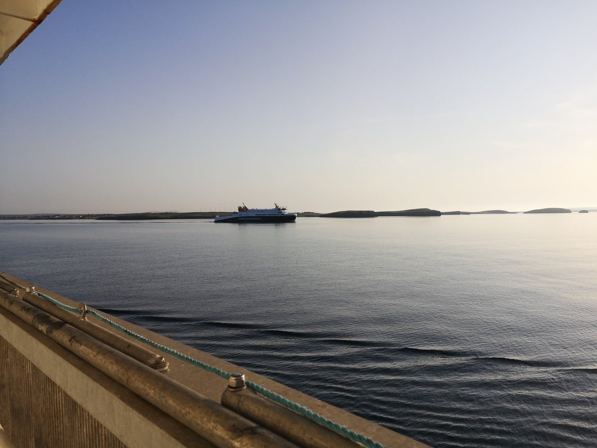 murdomaclean's tweet photo. Mv Arrow collecting the pilot again this morning and the Mv Loch Seaforth departing stornoway @calmacferries @CalMac_Updates #seatruck #mvArrow #islandlife @islesweather @syharbour #mvlochseaforth @Beenz75 @richbeats76 https://t.co/WpHOKRIBiX