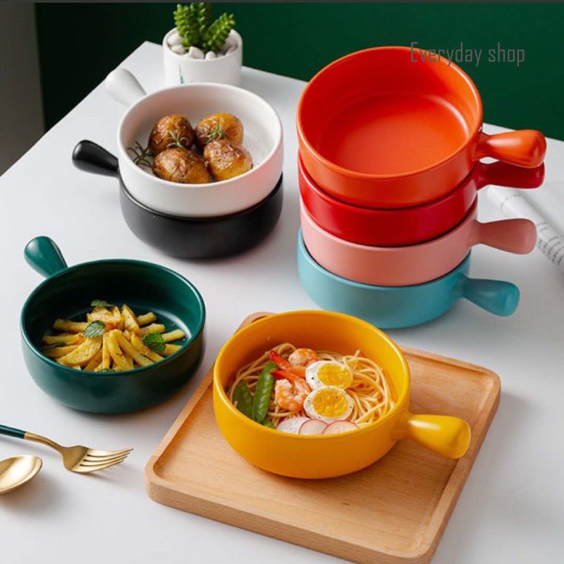 fazleyjalal's tweet photo. Hi, harini aku nak share ceramic bowl dan plate yang lawa untuk meja makan korang 😀☝🏻. 

[THREAD] https://t.co/344Z2zvDEP