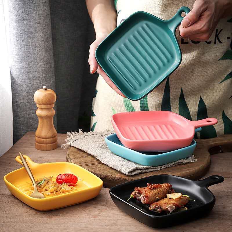 fazleyjalal's tweet photo. Hi, harini aku nak share ceramic bowl dan plate yang lawa untuk meja makan korang 😀☝🏻. 

[THREAD] https://t.co/344Z2zvDEP