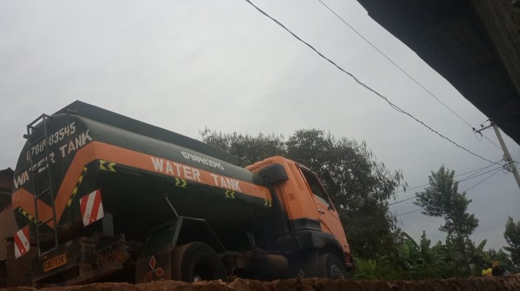 gemarie0911's tweet photo. Mwakoze @wasac_rwanda  and @RwandaLocalGov amazi abyutse atugeraho rwose muri imfura naho ubundi twari twishwe n'umwuma rwose #Ndakudohoka #Ntabarinjye https://t.co/u4X6UYofdJ