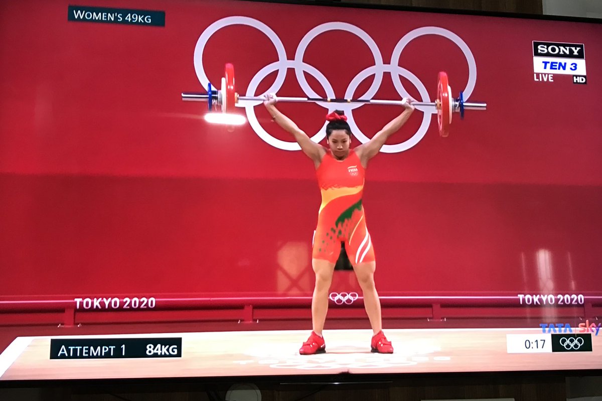 AskAnshul's tweet photo. Mirabai Chanu has won the first medal for India at Olympics and that's a silver medal in weightlifting. Yeahhhh, India...India 🇮🇳 https://t.co/EuZmWUi49w