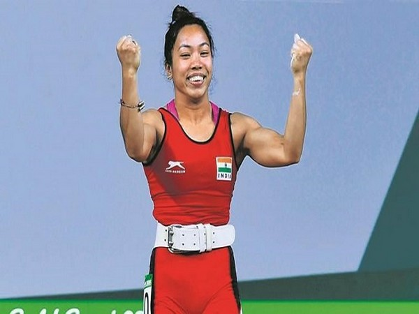 ani_digital's tweet photo. Tokyo Olympics: Weightlifter Mirabai Chanu opens India's tally at Games, wins silver in Women's 49kg category

Read @ANI Story | https://t.co/tSIFjhW9Nl
#Tokyo2020 https://t.co/bzTWSjuGAl