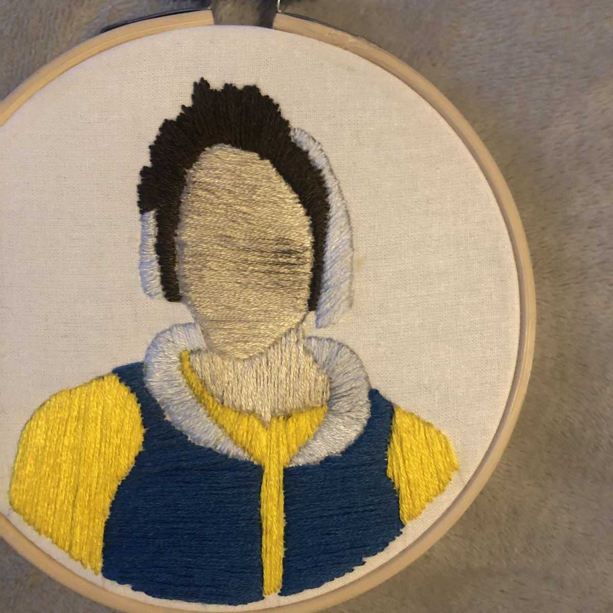 Good morning, #BBCGhosts fans. How are we feeling after yesterday's announcement?! The below Ghosts embroirderies - my first ever pieces - are now available on my Etsy for less than £10 each with free delivery!👻

etsy.com/uk/shop/effiet…