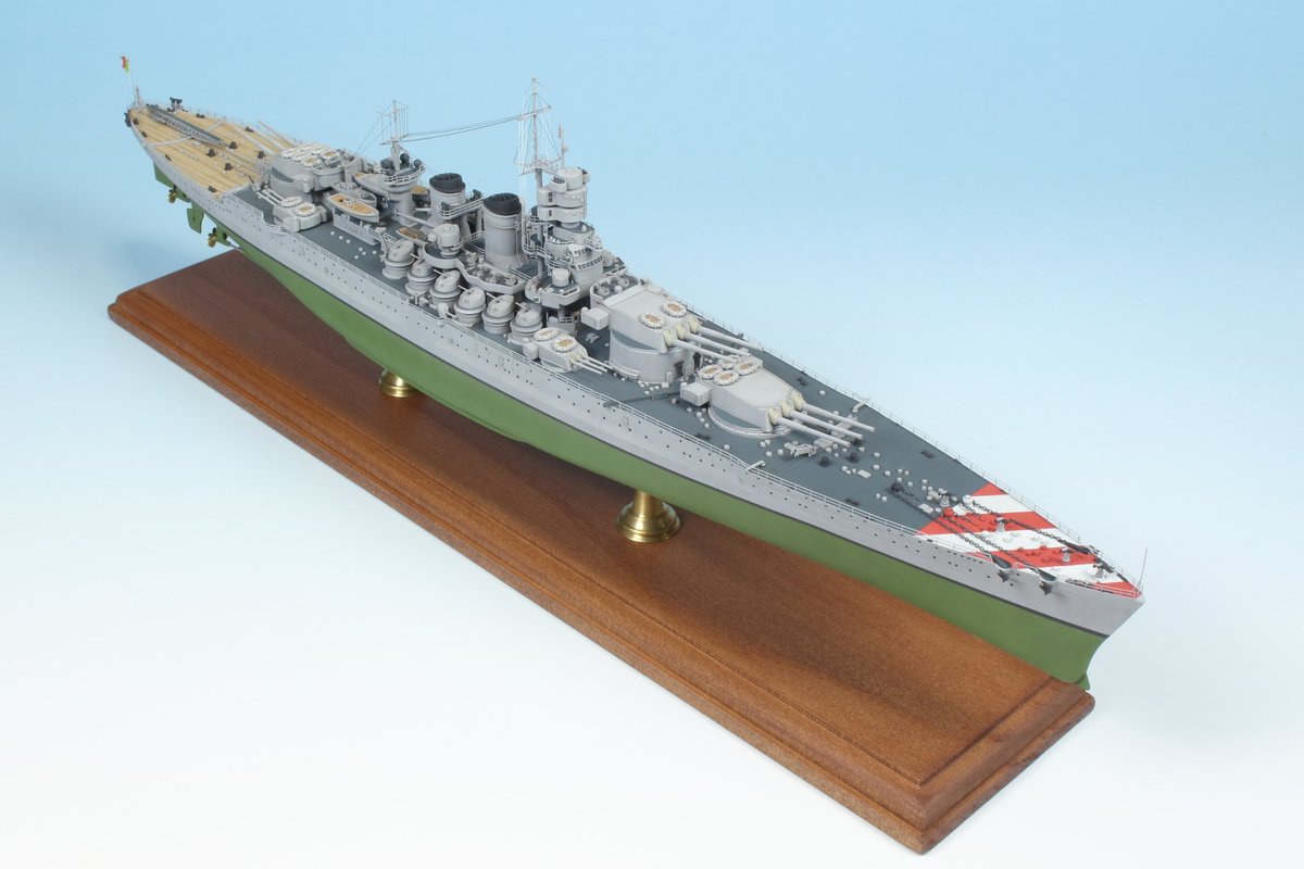 1/700 ヴィットリオ・ヴェネトが完成しました！ ホワイトエンサインの