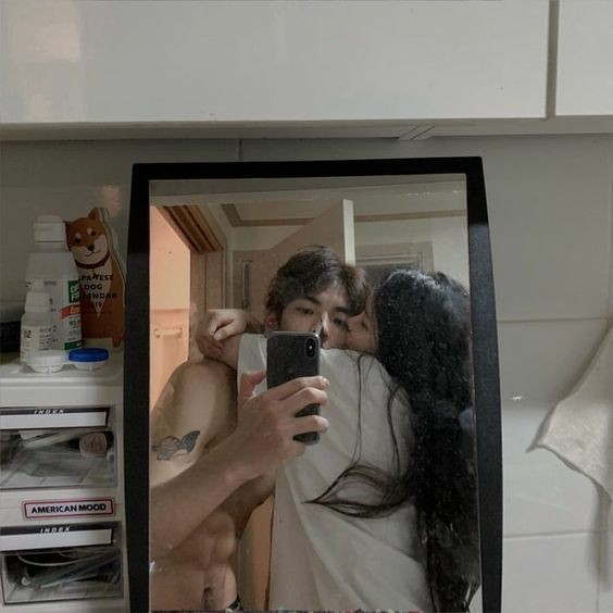 shma_shgr's tweet photo. <         🔔 @shma_shgr posted!      >
           🕗 8:00 AM  —   240721
           📍 Mayu's 

       Woke up to this view. I could 
         look at you forever, love. https://t.co/qH81jmhrXq