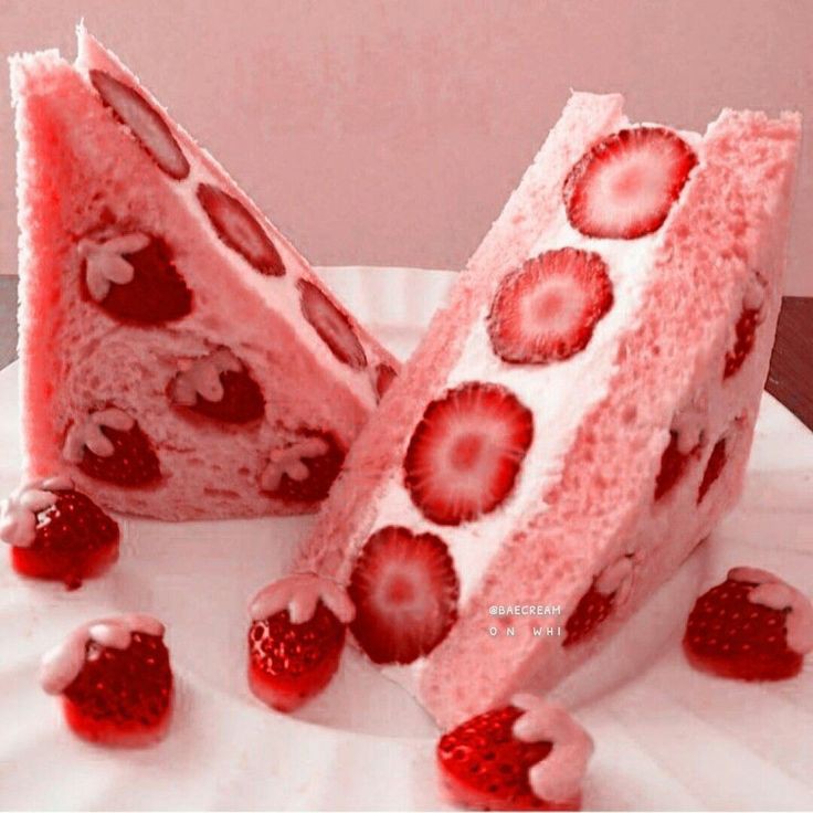 Lanyln_USP's tweet photo. 🍓 ชี้แจงการเล่นโลมาฟรุ้งฟริ้ง 🍓
ศิลปกรรม | นิเทศศิลป์ ปี1 🍓🍰💕 #commu_USP

🍑Twitter Lanyln🍑
... = ทวิต
"..." = พูด
/.../ = กระทำ

🍭Roleplay Lanyln🍭
"..." = พูด
'...' = คิดในใจ
.... = กระทำ
(....) = ผปค.

🍰Co | Role | DM 24/7 🍰
[ไม่ตอบDM = ไม่เห็น] https://t.co/EpAHldV3Ll