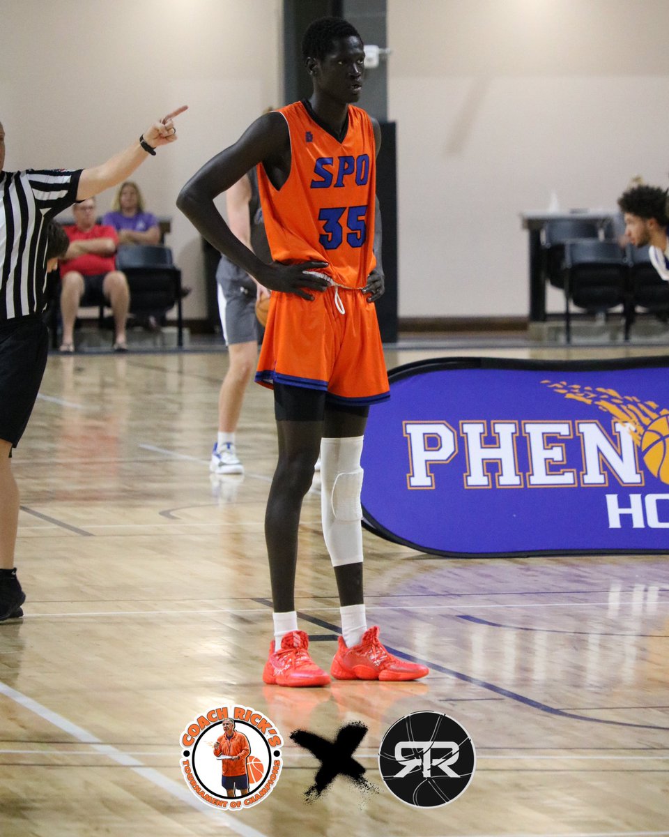 2022 6’11” Maduk Deng ( SPO Gators ) is an intriguing prospect. Long &amp; athletic. He sprints up &amp; down the court. Cover multiple positions. #CoachRicksTOC