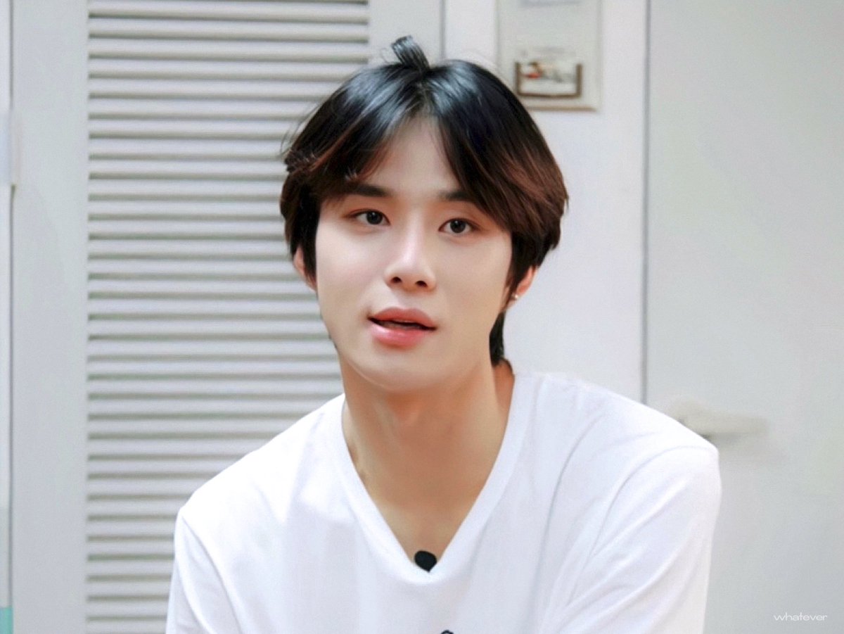 whateverzw's tweet photo. / 210724 

#정우 #JUNGWOO https://t.co/VqDh0x6vsp