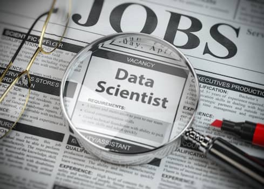 Newsycanuse1's tweet image. Data and Analytics Salaries Heat Up in Recovery Economy Five years ago,... news.sellorbuyhomefast.com/index.php/2021… #datascienceapplications #datascientist #Westcoast