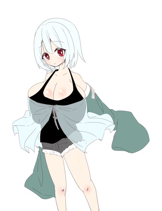 #成長してたらRT見た人もやる
2020.05←  →2021.07
亜奈自身が成長してます
絵は…どうですかね… 