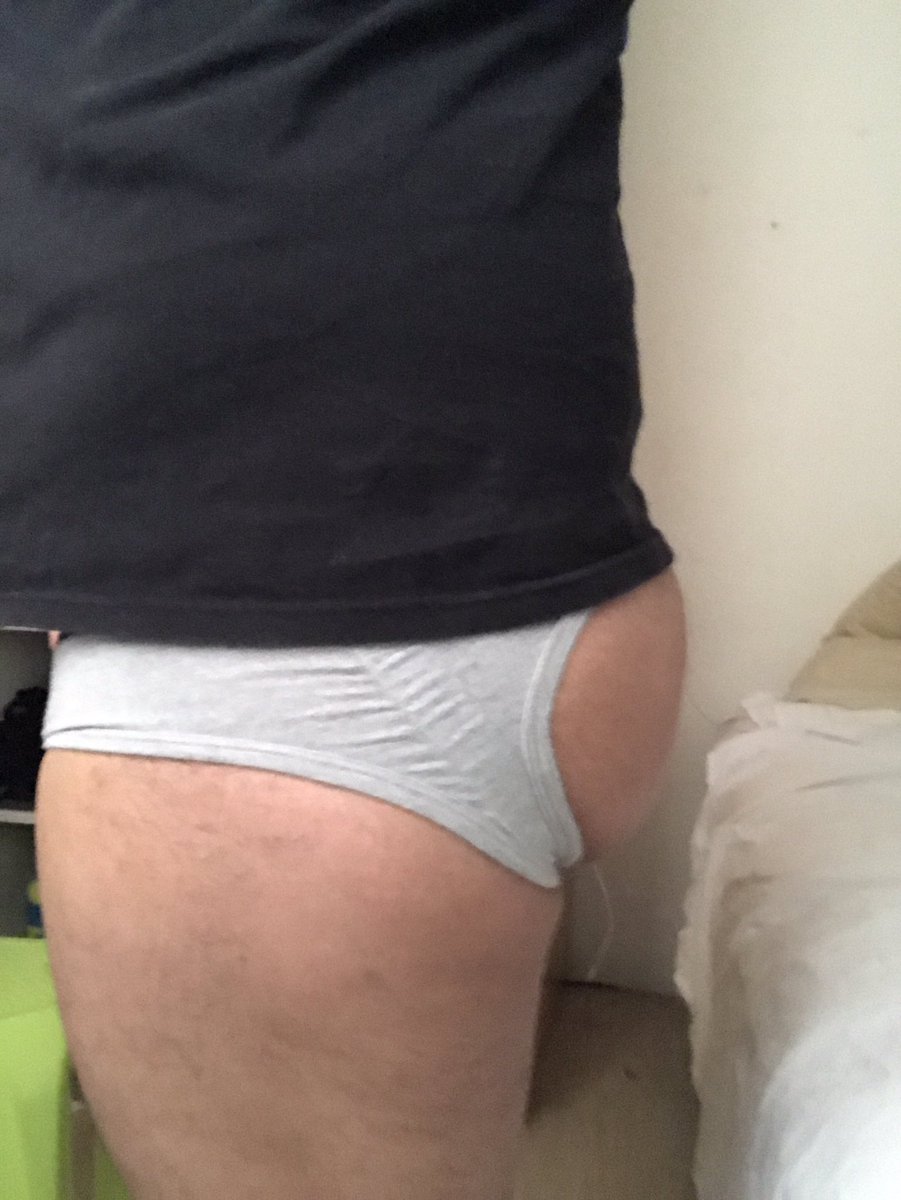 Eddroom's tweet photo. ¿Qué me vas a dar, verga o culo? https://t.co/rScBrgFi8B