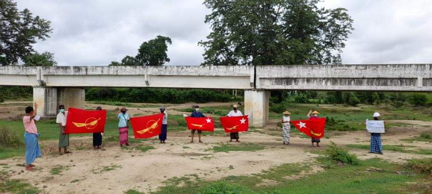Hanchel7's tweet photo. Anti-coup Demonstration was held in Butalin Tsp on Saturday.
FREE OUR PRISONERS

#July24Coup 
#ICRC_SaveMyanmarPrisoners
#WhatsHappeningInMyanmar https://t.co/ZpQUOT86M8