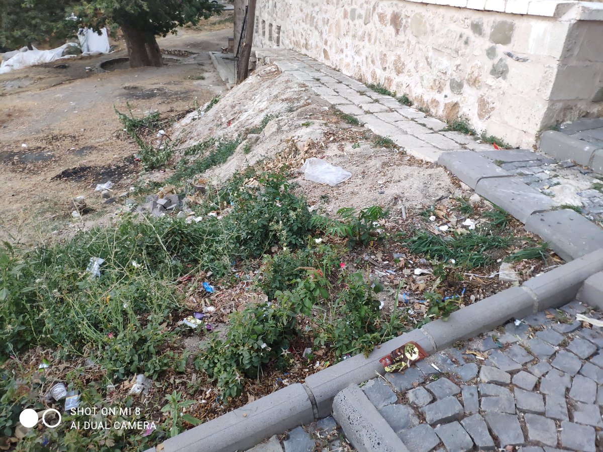 Aziz şehrimizin vitrini olan Harput a bu görüntüler hiç yakışmıyor <a href="/sahin_serifoglu/">Şahin Şerifoğulları 🇹🇷</a> <a href="/metinbulut23/">Metin BULUT</a>