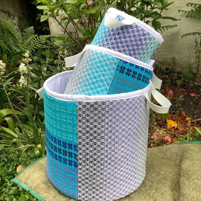 CamillaWhybrow's tweet image. This lovely set of three handwoven organic cotton, linen lined, round stackable bucket baskets, would make such a useful gift. @GodrevyT 
thebritishcrafthouse.co.uk/product/trio-o… @BritishCrafting #tbch #tbchseller #gifts #gift #giftfinder #handmade