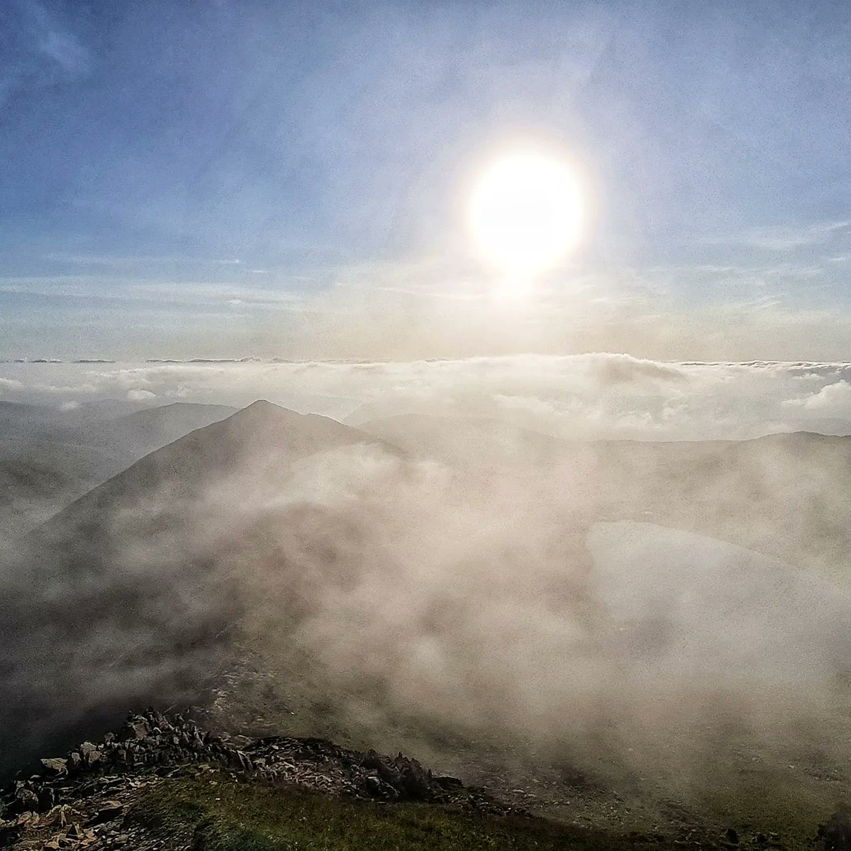 RobertProwse1's tweet photo. A glorious morning run around the Helvellyn ridges.
#LakeDistrict #cumbria #sunrise #trailrunning https://t.co/EYD8srBh7n