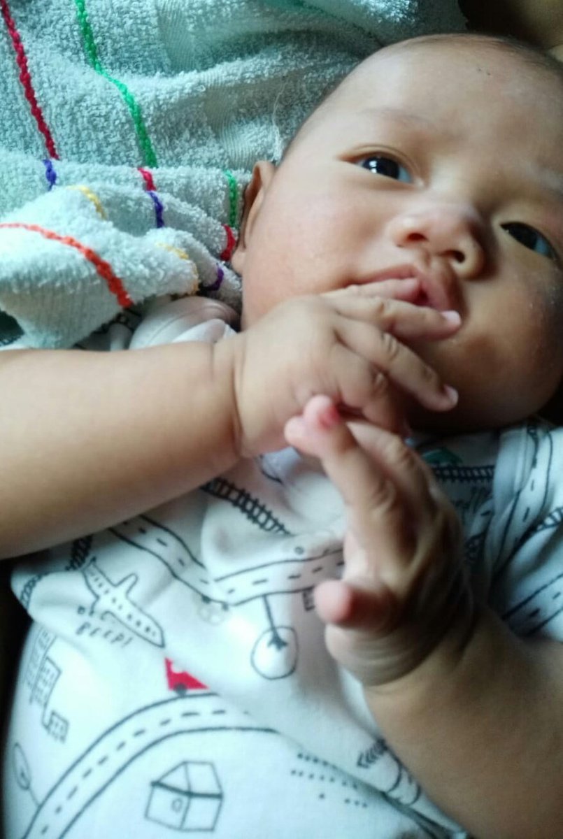 stnrmnwwrh's tweet photo. Jom kita gigit 2 ketul ni. 😊😍😘❤ https://t.co/A96ga5HFsV