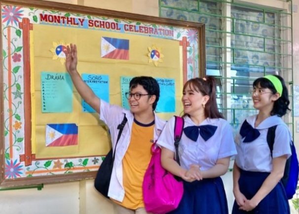 Yang ngiti mo binibini, nakakahawa

MikeeQxElsa LoveTriangle
#PepitoLoveTriangle