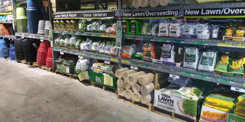 Andy31947675's tweet photo. Pool chemicals looking a little thin but overall looking great! https://t.co/QGB2d9tWlL