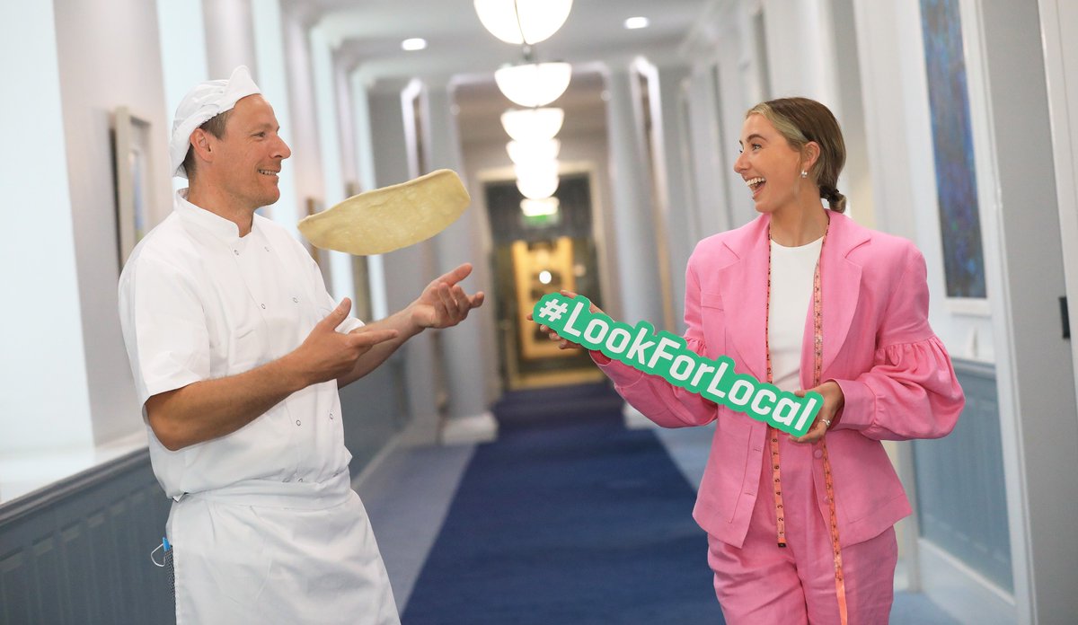 Entirl's tweet photo. Did you know that every €10 spent on Irish products generates more than €40 of benefit to the local community?

If you're shopping this weekend, #LookForLocal and support the small businesses in your area.

@Loc_Enterprise @DeptEnterprise @LAsIreland https://t.co/i10oj8PyEk