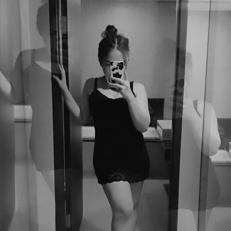fitstari's tweet photo. #malamminggu 
#OpenBooking 
#OpenBO &amp; #openvcs 
Rr dm
#availdepok #BOdepok #openbodepok #expodepok #angeldepok #includedepok #bispakdepok #bisyardepok #wpdepok #REALVCS #vcsberbayar #vcstrusted #vcscolmek #vcsbugil #vcshot #vcsindonesia #vcscroot #vcsreal #vcscrot #vcsbugill https://t.co/vFCCnjO1TU