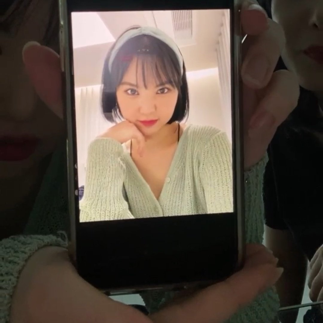 V (@viviiwu) on Twitter photo 