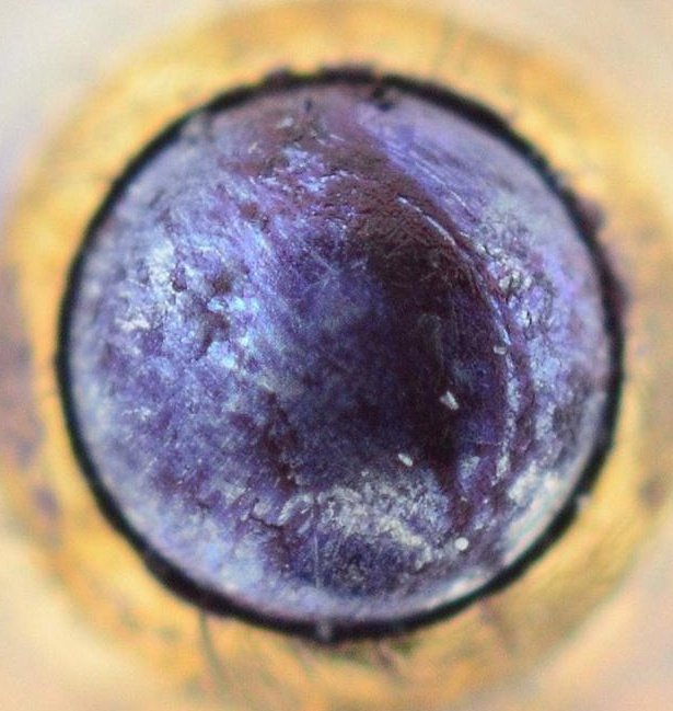 Bir tükenmez kalemin ucu