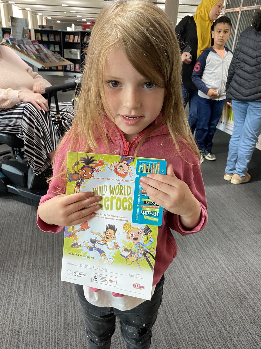 LauraHopwood84's tweet image. @MayfieldOldham Brandon and Heidi have signed up for the reading challenge today at @OldhamLibraries and we’ve picked lots of books to read