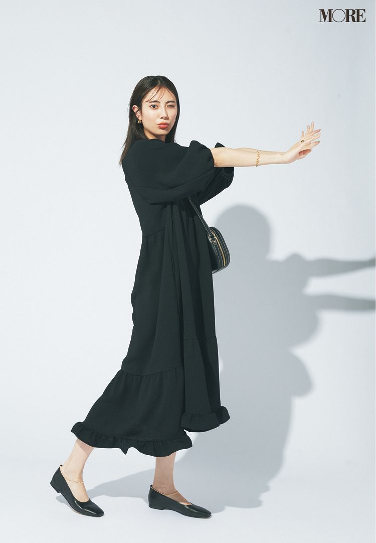 More モア S Tweet お気に入りの 黒ワンピ こんな着こなし方もある 差がつくおしゃれな着回し７選 ファッション 夏コーデ Trendsmap
