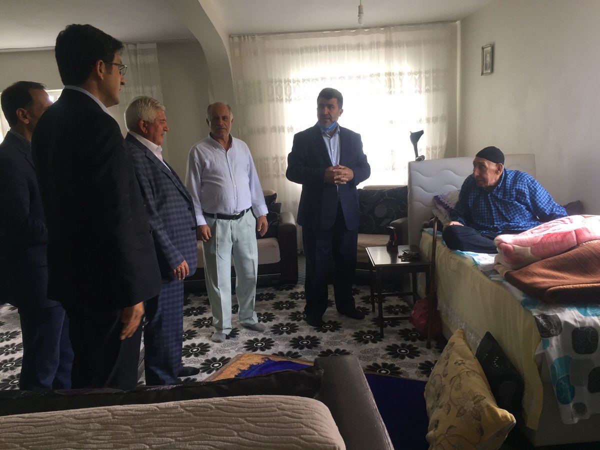 İlçe bşk.sn <a href="/NazmiCalisan12/">Nazmi Çalışan</a>  Cumhurbaşkanlığı Müşaviri sn <a href="/Korkutata_Zeki/">Zeki Korkutata</a> Bel.Bşk sn <a href="/ahakimyildiz/">Abdulhakim Yıldız</a> İl Gnl.Mec.Üyeri ve teşkilatımız ile birlikte Esnaf, Hasta ve Taziye ziyaretlerinde bulundular.
<a href="/RTErdogan/">Recep Tayyip Erdoğan</a> <a href="/erkankandemir/">Erkan Kandemir</a> <a href="/_cevdetyilmaz/">Cevdet Yılmaz</a> <a href="/FeyziBerdibek1/">Feyzi Berdibek🇹🇷</a> <a href="/hsaglar/">Haşim Sağlar</a>