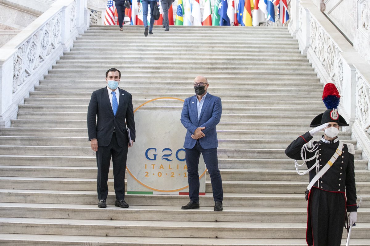 Grazie to Italy for hosting <a href="/g20org/">G20 United States</a> in Naples. I commend colleagues for their progress &amp; continued work in weeks ahead. In my remarks, I urged countries to focus on CCUS right now, the same way the world prioritized energy efficiency after 1973 oil shock. ief.org/news/ief-secre…