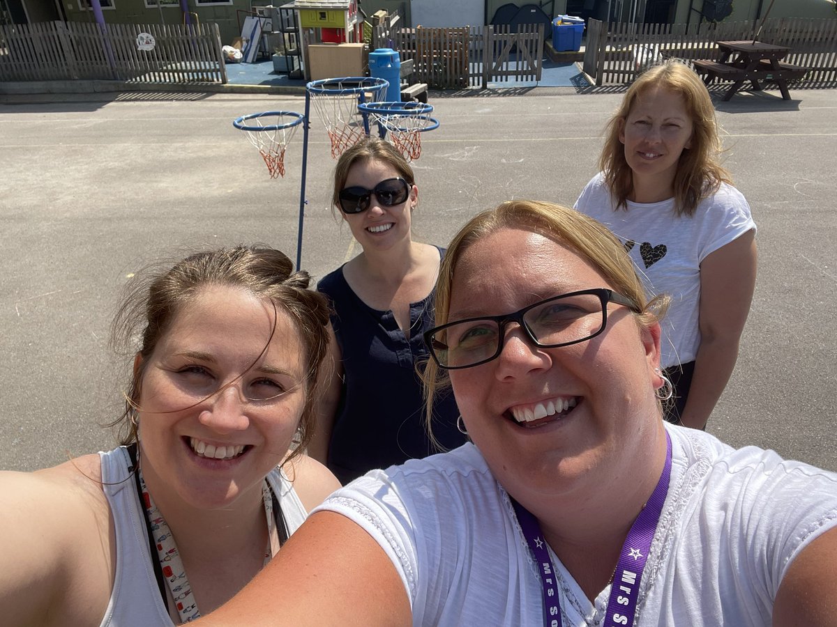 🤩☀️When you walk out of the classroom knowing we, @FionaLamey, have packed the whole of YR into 70+ crates! Ready for the move to the new site & all done with an amazing team! ☀️🤩 @cornerstonecofe at its best! 💜💚💛 #bringiton #DreamTeam