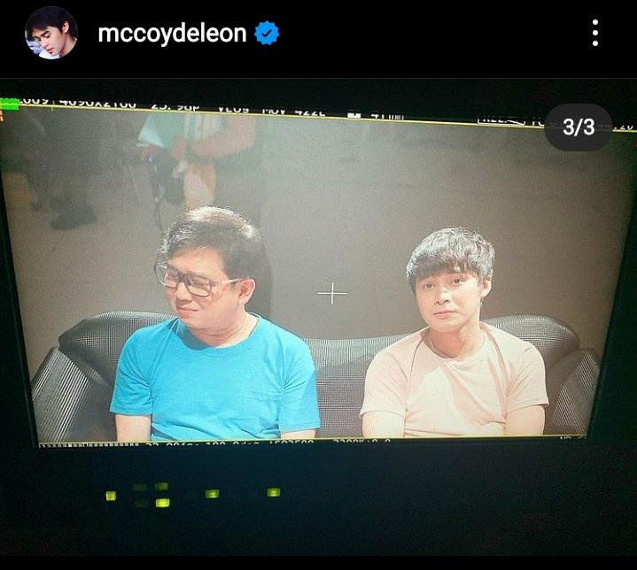 hertalesss's tweet photo. tito @markdeleon77 recreate this photo daw HAHAHAHAHHA char
#EpicFailPUTO
McLisse
@MccoydDeleon @Viva_Ent @VivaArtists_ @mamumhit
@TV5manila https://t.co/Ws66hTi8hs