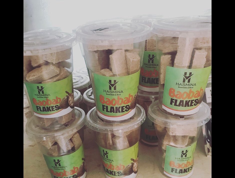 hasmina_more's tweet photo. Are you a snack person?? Is binge eating really your thing?? How about doing it the healthy way?? These munchies are up for grabs!! 100% natural at prices as low as D75! 

Visit our stall at kairaba avenue right opposite LG to grab yours! https://t.co/pJFcCBhK2n