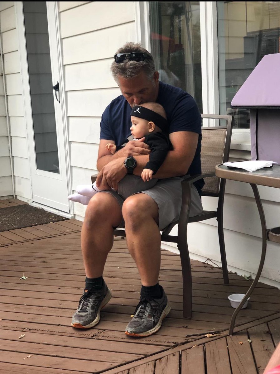 LexTaylor0's tweet photo. my sister had a baby… here’s how my dad feels about it🥺🥺💗💗🥲 https://t.co/asQlpexJbi