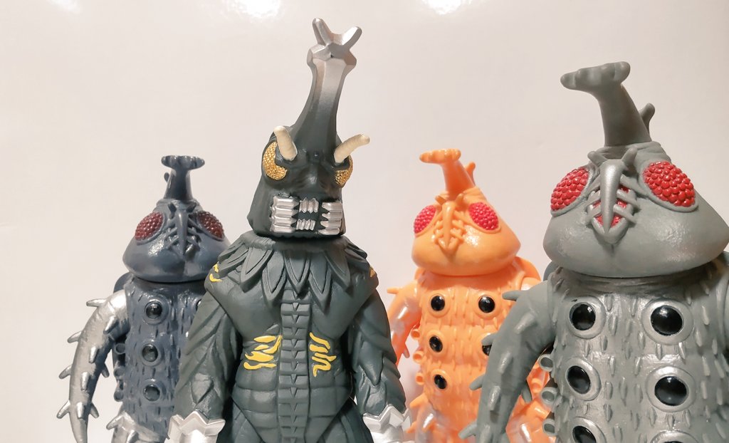 □ブルマァク 宇宙昆虫 サタンビートル ミニソフビ / レオ怪獣 サタン