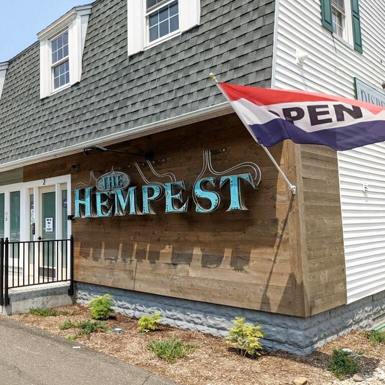 Good weekend, North Hemp Town! ☀️🌿