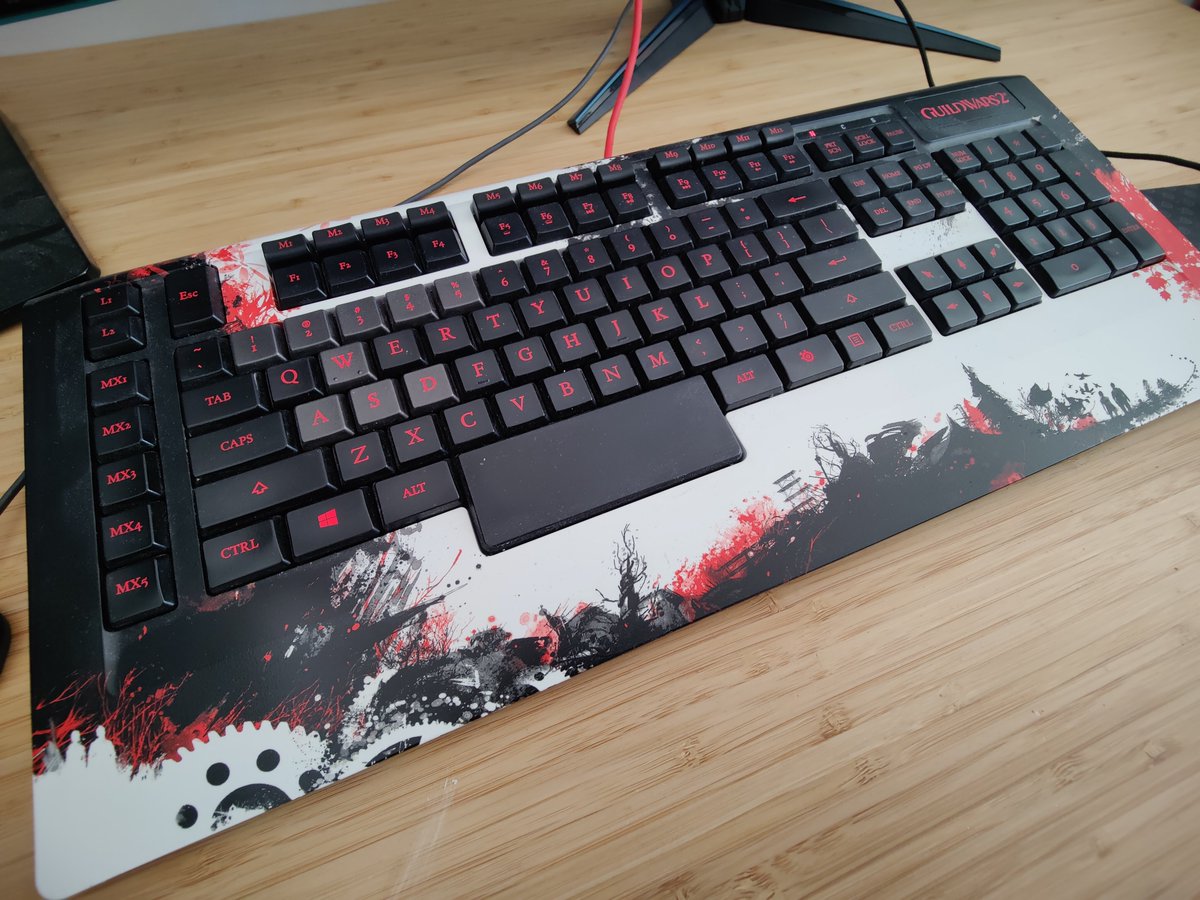 RedicheGG's tweet photo. This thing is still such a beauty. @GuildWars2, can we have more like this? 👀 https://t.co/lEv8ZyO3kJ