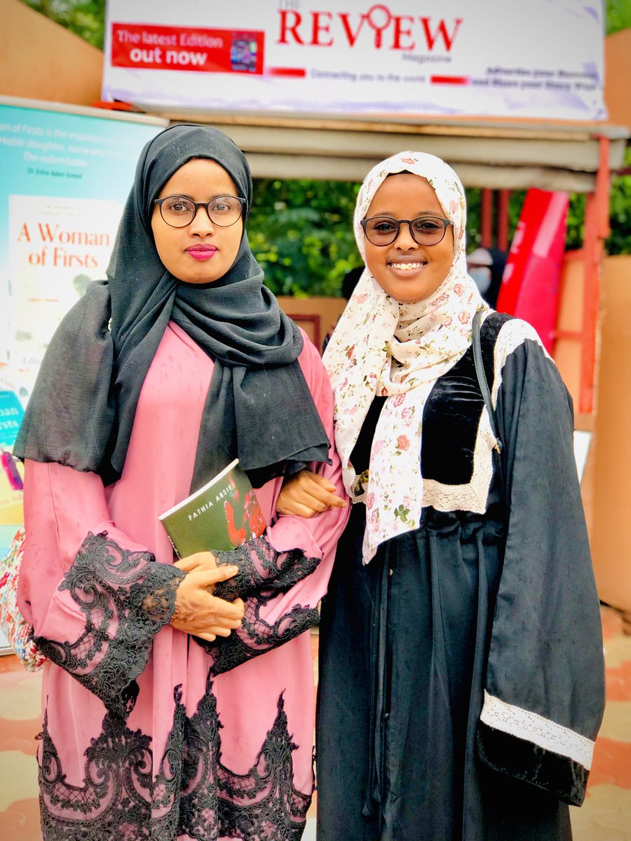 Bandhiga buugaagta ee Hargeisa iyo buugi #mahadho ee @FathiaAbsie , habo waan ku faraxsanahay inaan maanta hargaysa ku kullano❤
#HIBF2021